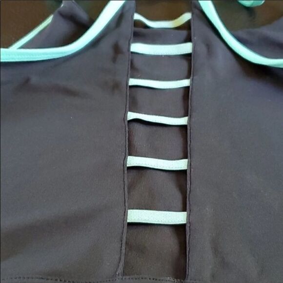 Fabletics Tank  - Picture 3 of 5